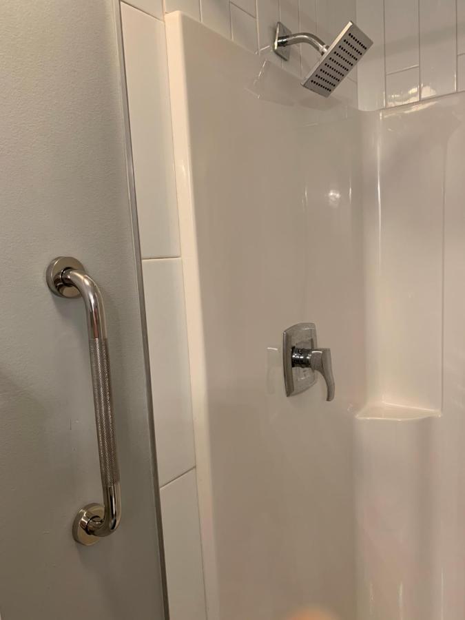 Lighthouse Kitchen Suites Near Auburn Waterloo I-69 Exit 334 المظهر الخارجي الصورة
